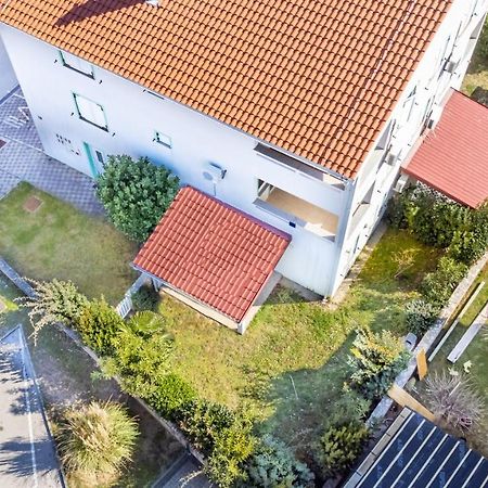 Apartments Ljubica Garden Baška Exteriör bild